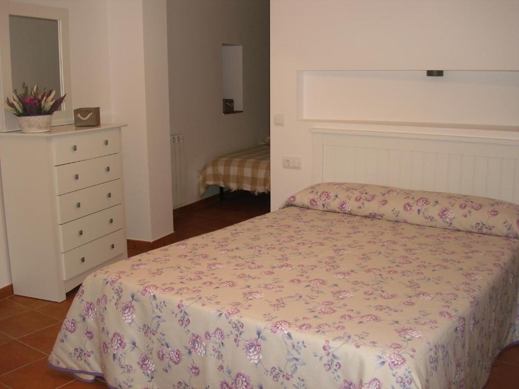 Casa Vallés Adahuesca Szoba fotó